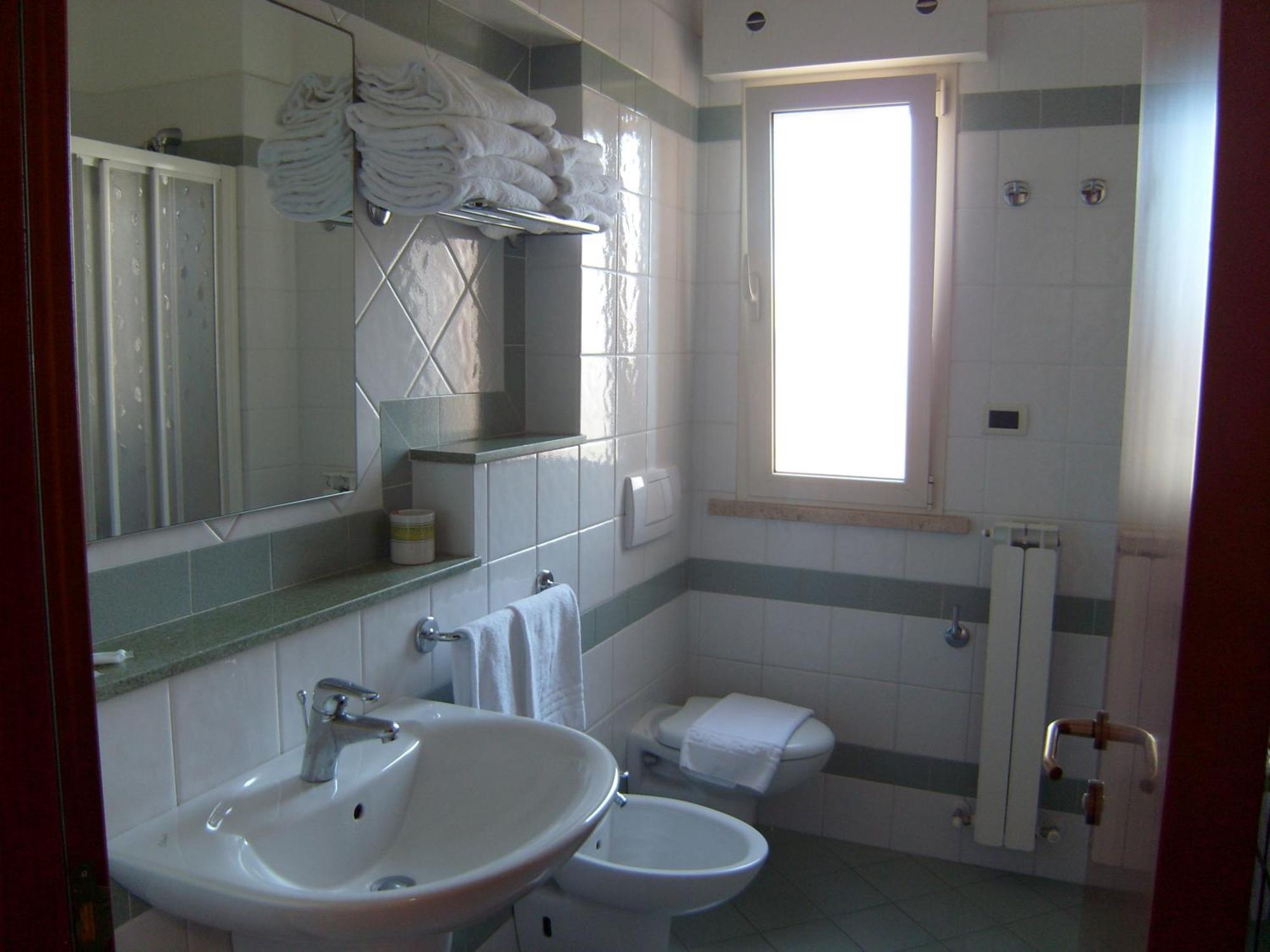 Residence Torre Del Mar アルバ・アドリアティカ 部屋 写真